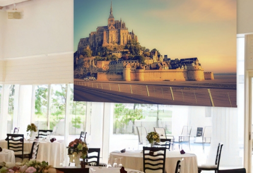 結婚式場などの大空間でも